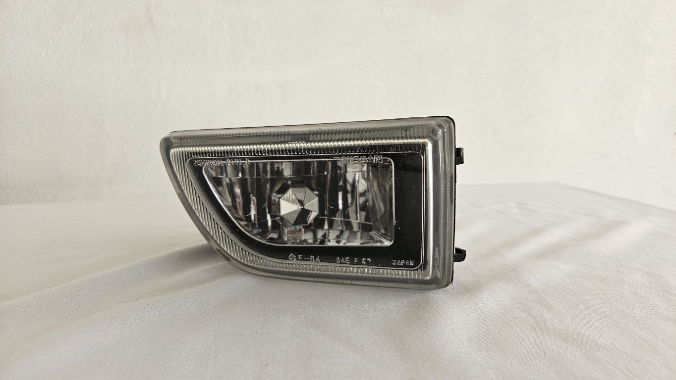 P11 Right Side fog lights